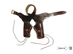 Replika western opasok s puzdrami na revolver